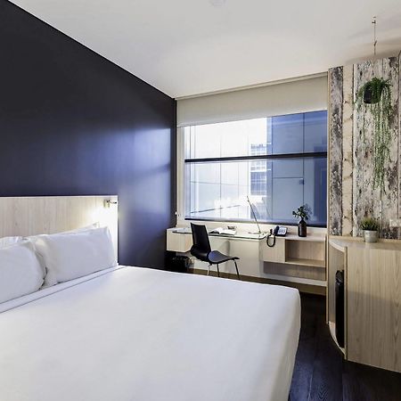 Отель Ibis Sydney Barangaroo Экстерьер фото