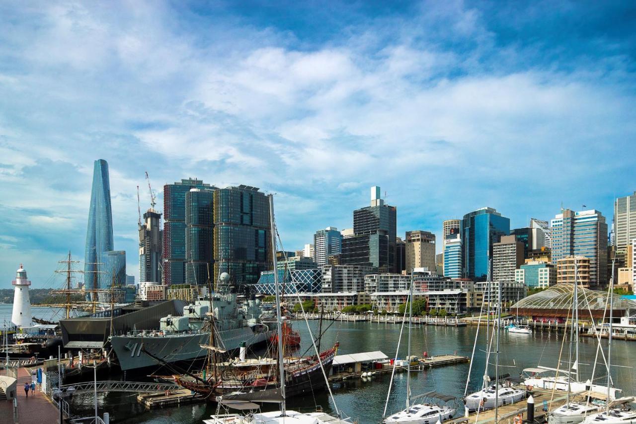 Отель Ibis Sydney Barangaroo Экстерьер фото