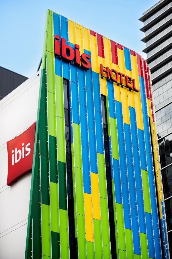 Отель Ibis Sydney Barangaroo Экстерьер фото
