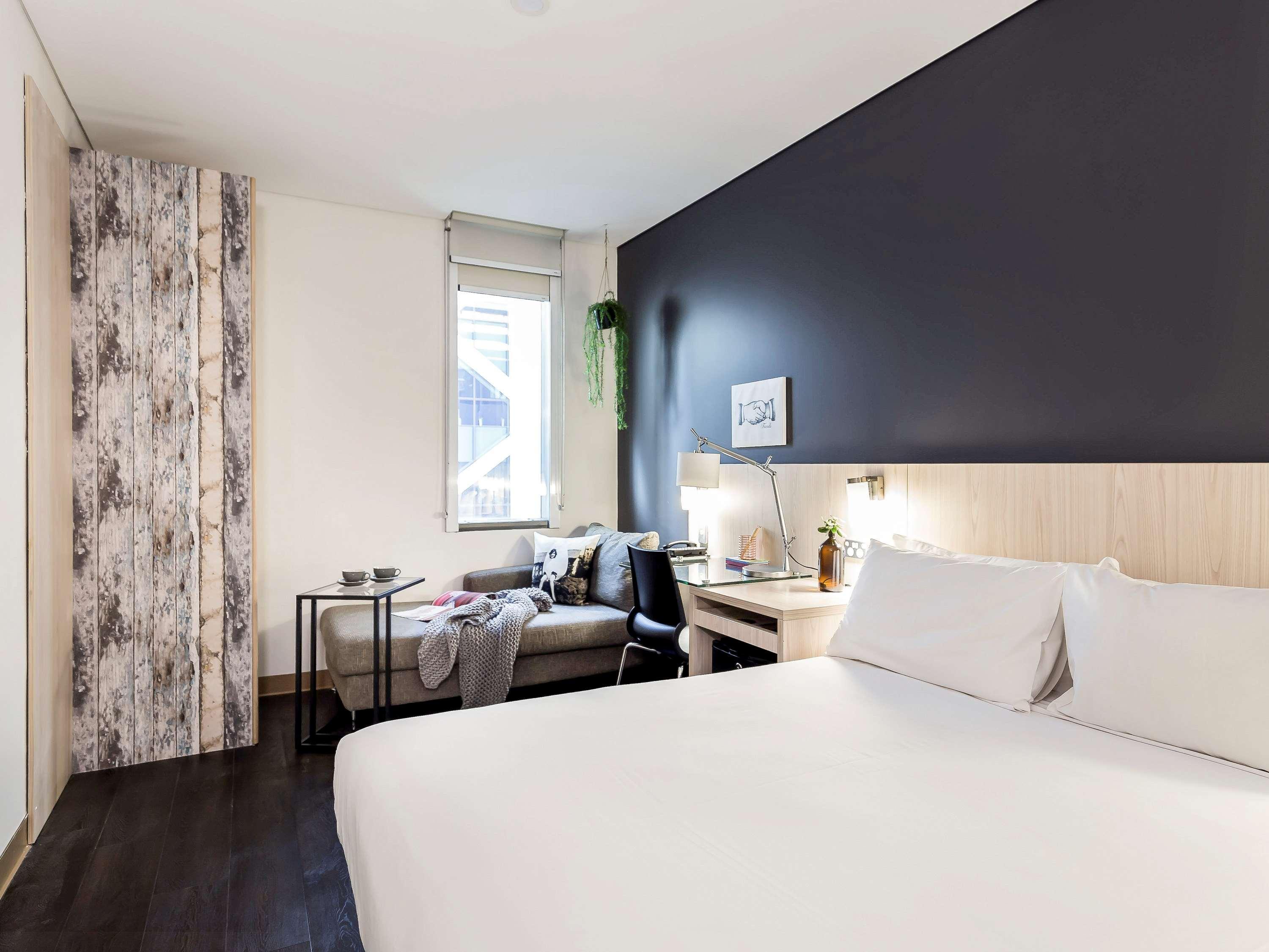 Отель Ibis Sydney Barangaroo Экстерьер фото