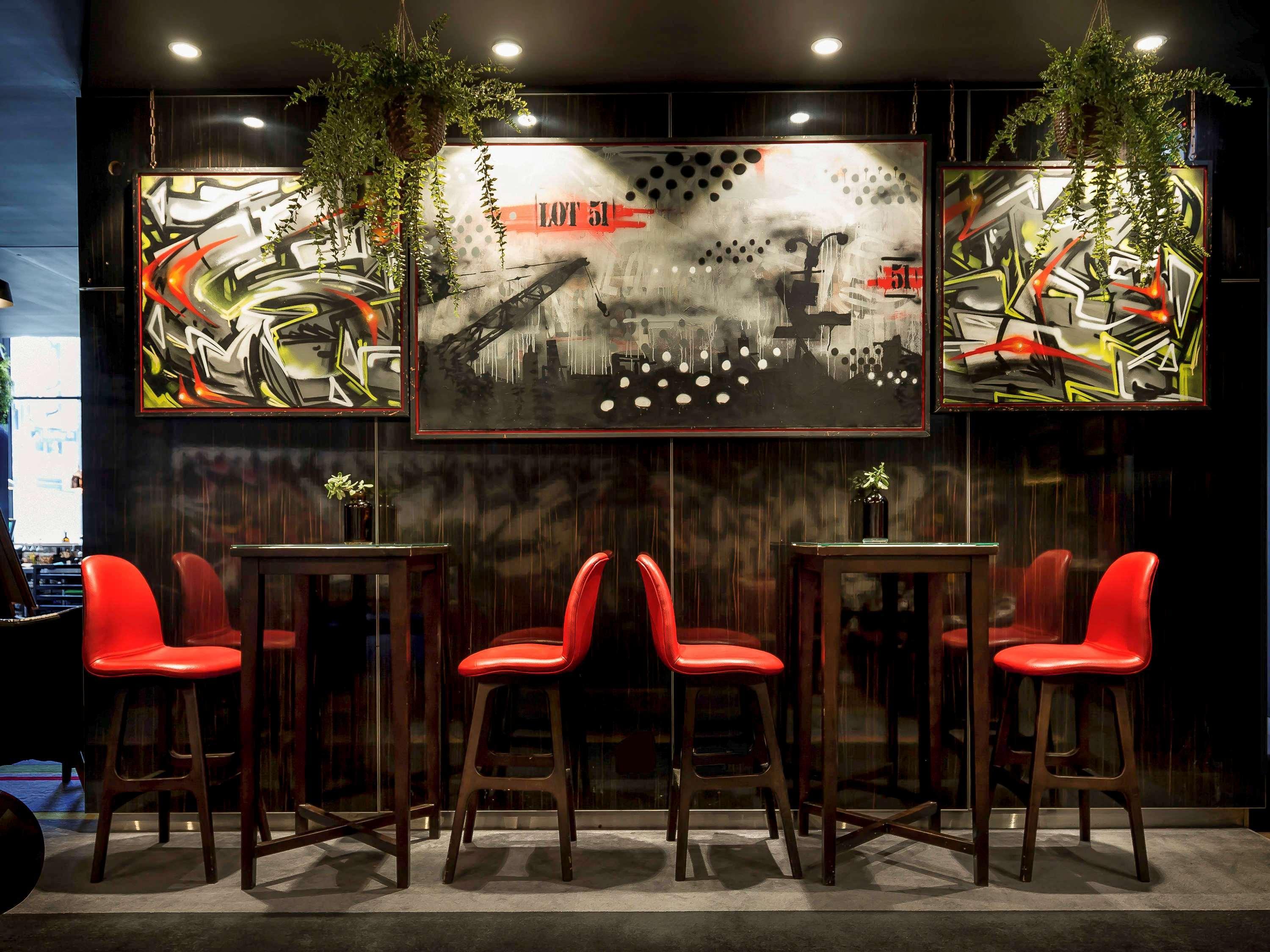 Отель Ibis Sydney Barangaroo Экстерьер фото