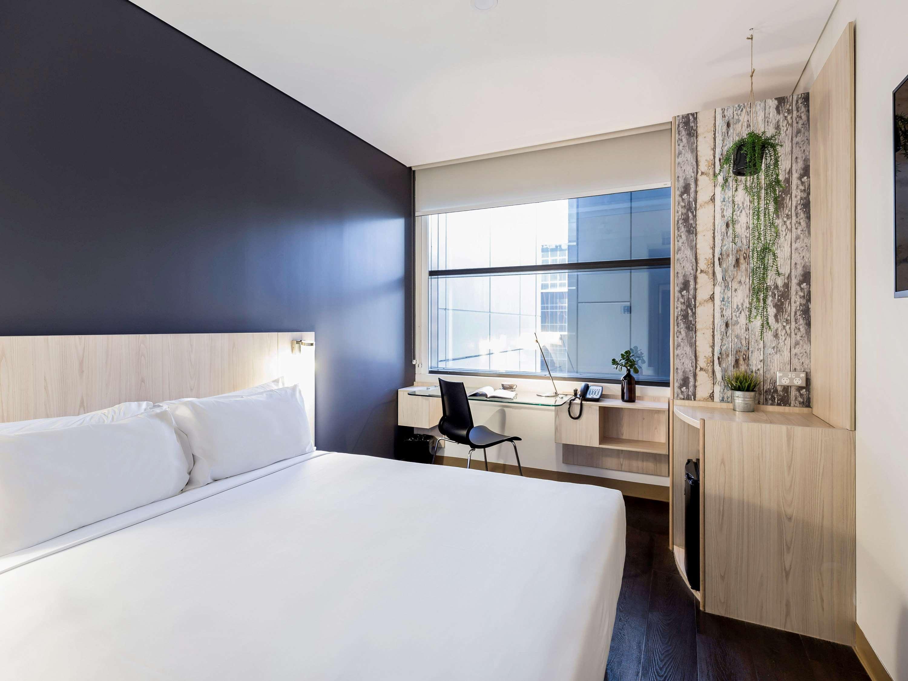 Отель Ibis Sydney Barangaroo Экстерьер фото
