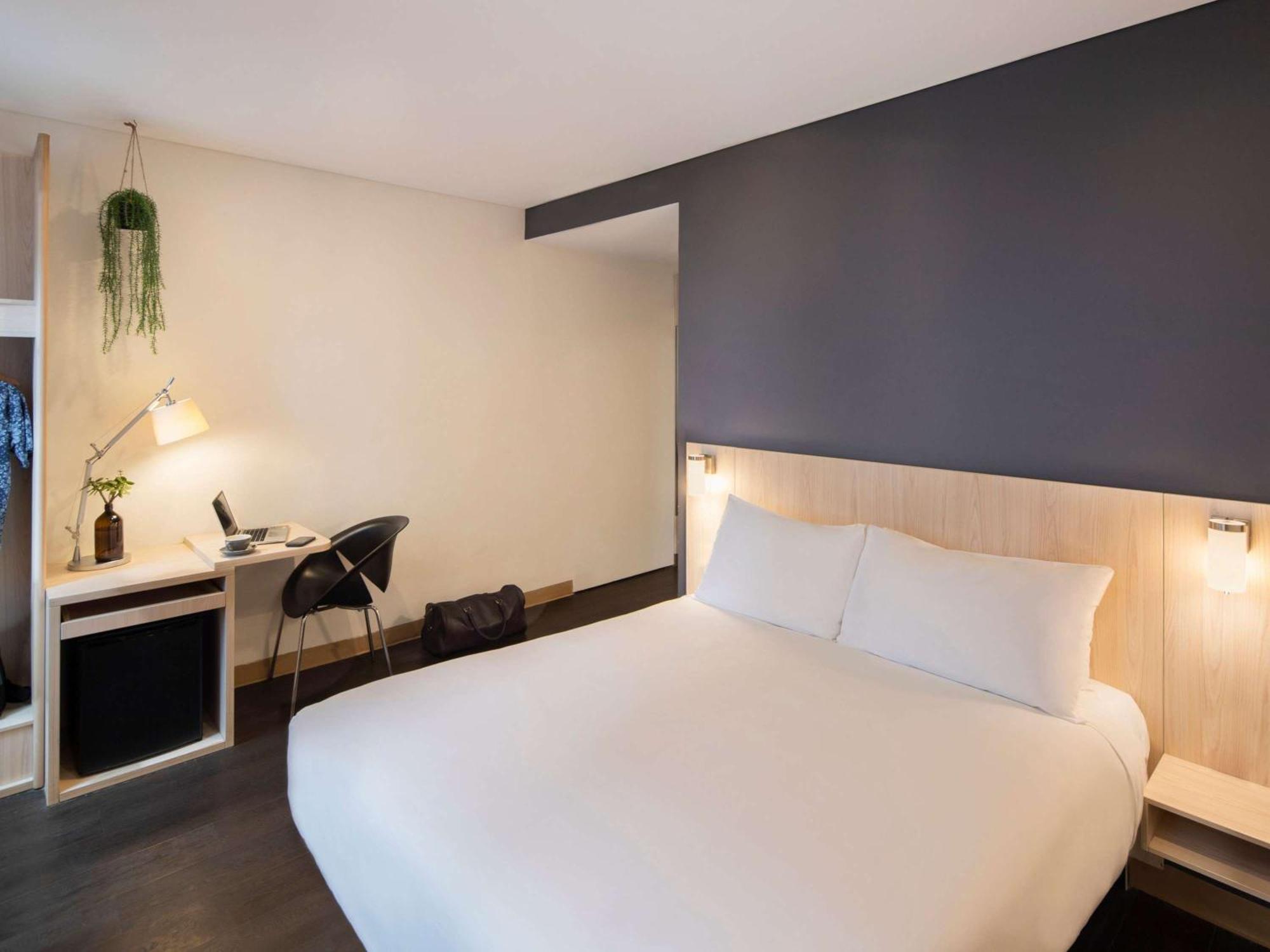 Отель Ibis Sydney Barangaroo Экстерьер фото