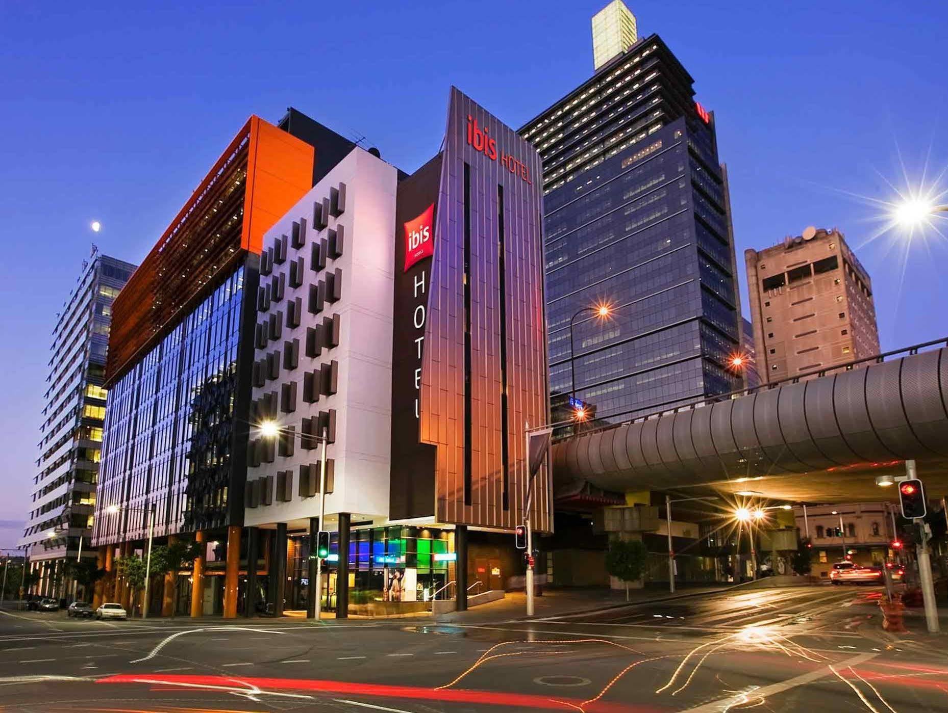 Отель Ibis Sydney Barangaroo Экстерьер фото
