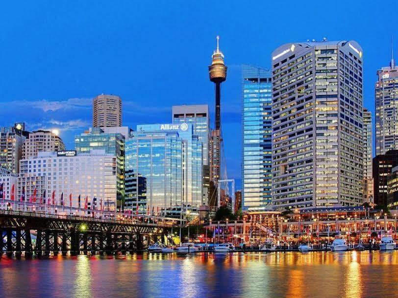 Отель Ibis Sydney Barangaroo Экстерьер фото